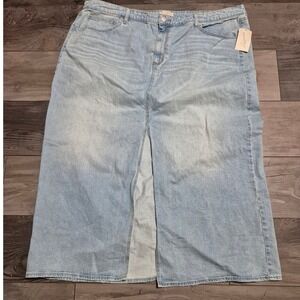 Universal Thread Womens Light Wash Denim Maxi Skirt Front Slit Size 26 NWT